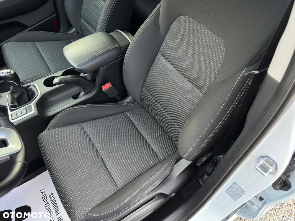 Kia Sportage 1.6 CRDI 2WD Eco-Dynamics+ (48V M-H) Vision - 24