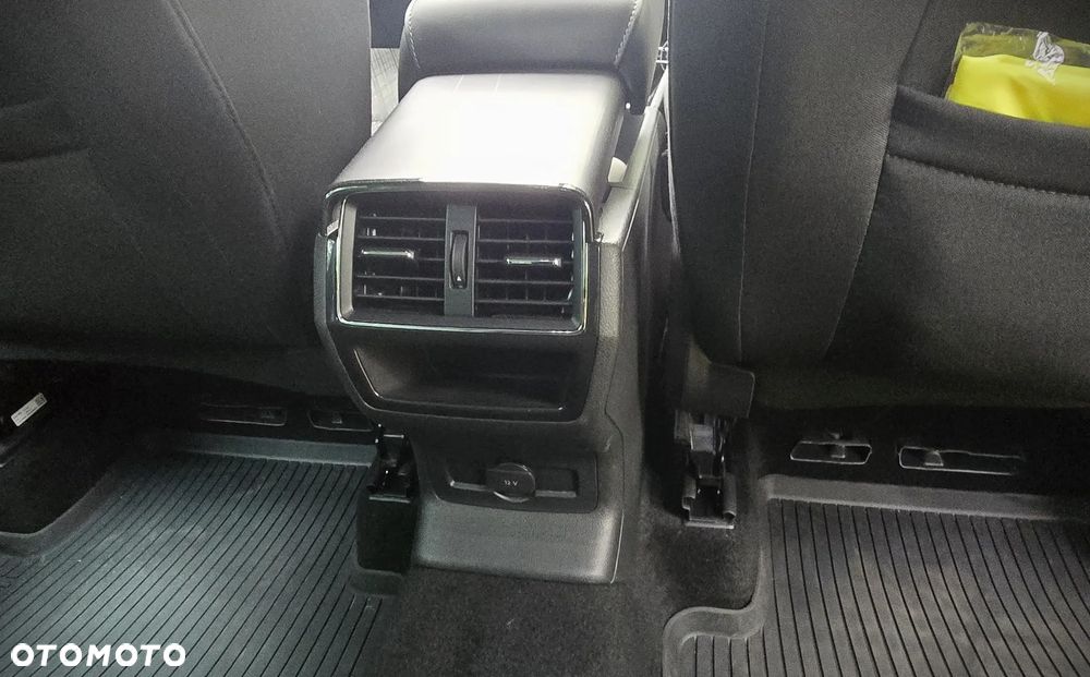 Skoda Karoq 1.5 TSI ACT Style DSG - 10