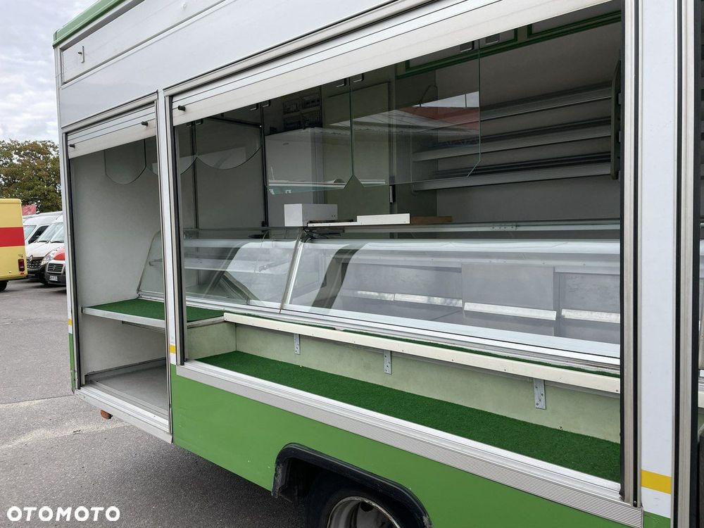 Mercedes-Benz Autosklep Gastronomiczny Warzywniak food truck foodtruck sklep W-zasi - 12