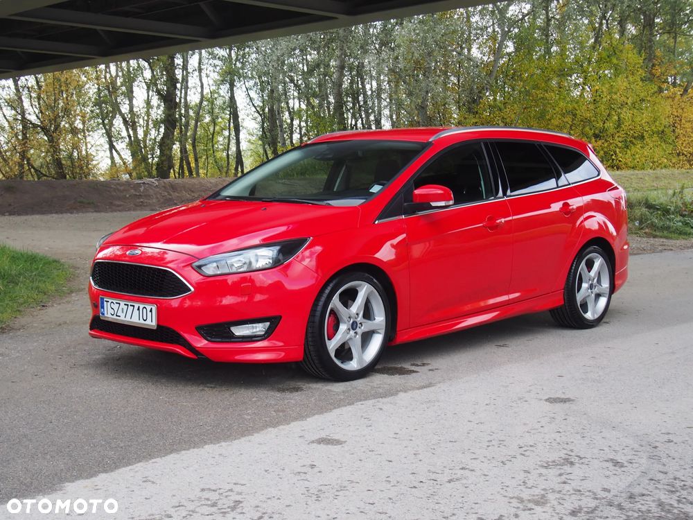 Ford Focus 1.0 EcoBoost ST-Line Red ASS - 2