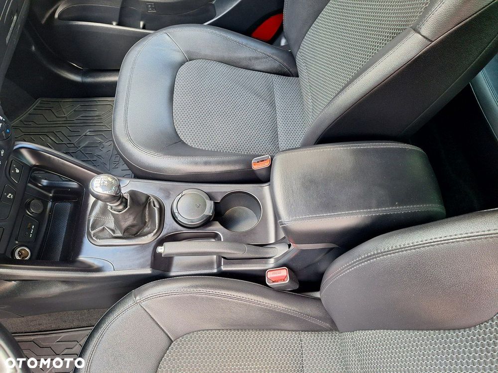 Hyundai ix35 1.6 2WD blue Comfort - 25