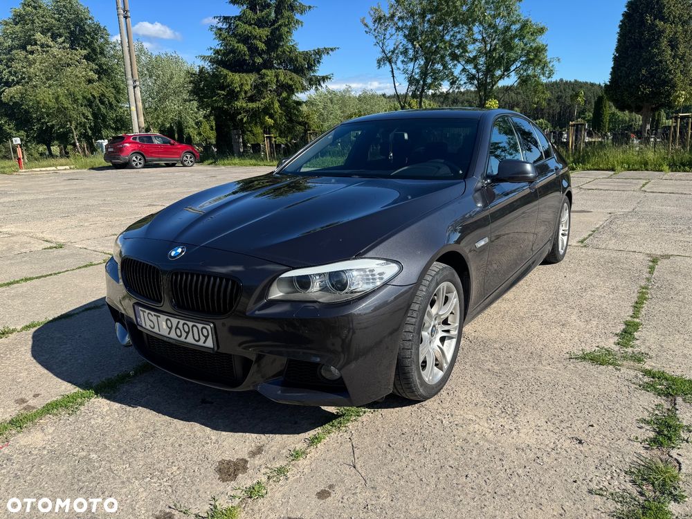 BMW Seria 5 528i xDrive - 1