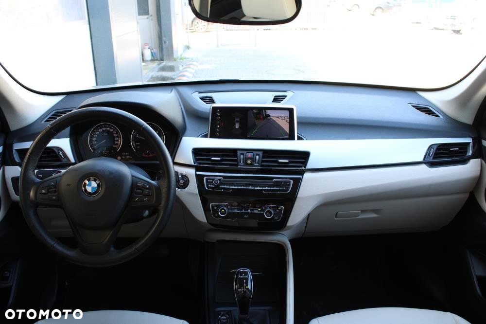 BMW X1 - 28
