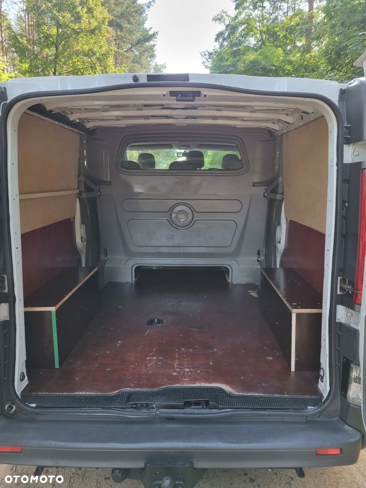 Renault Trafic - 26