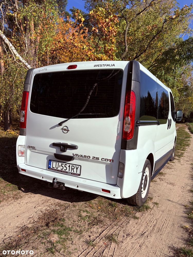 Opel Vivaro - 12