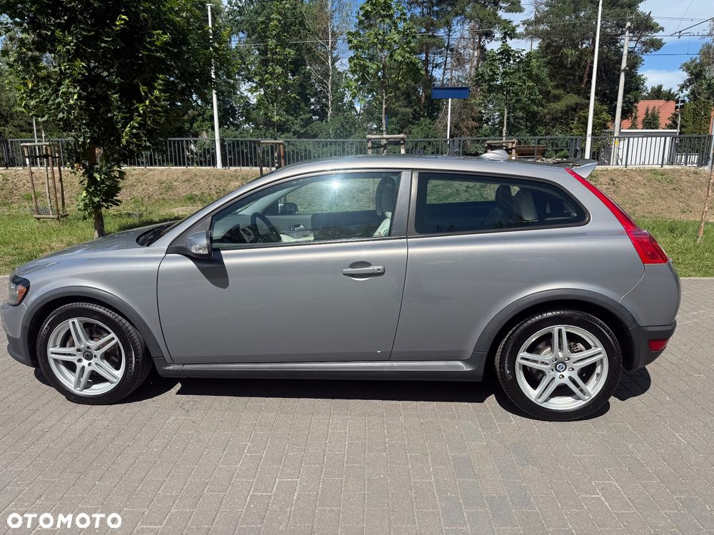 Volvo C30 D5 - 13