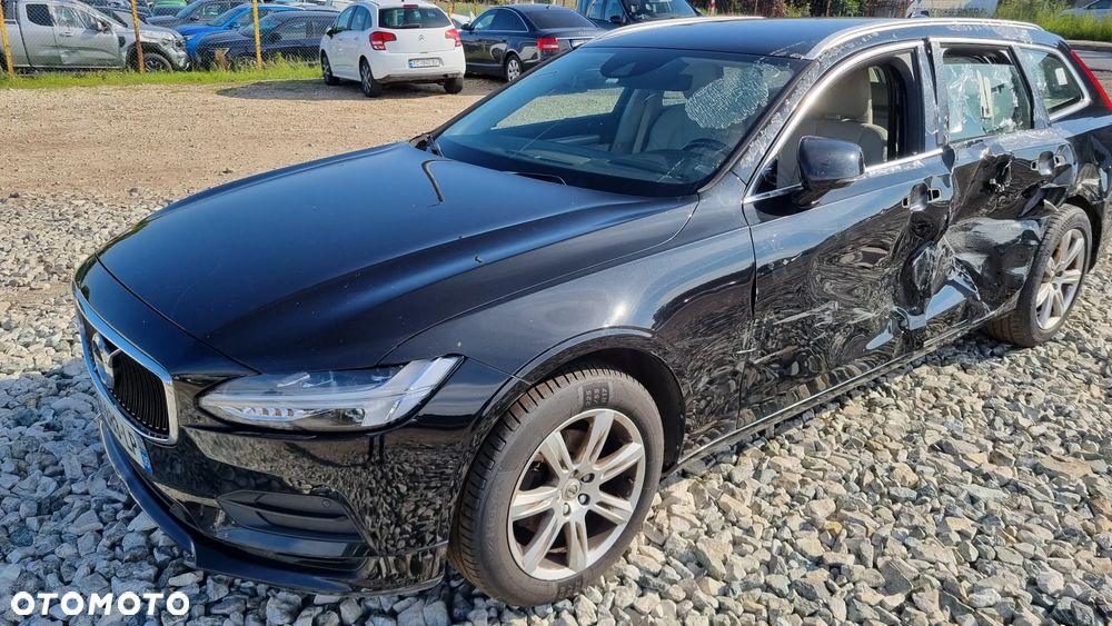 Volvo V90 D4 Geartronic Momentum Pro - 20