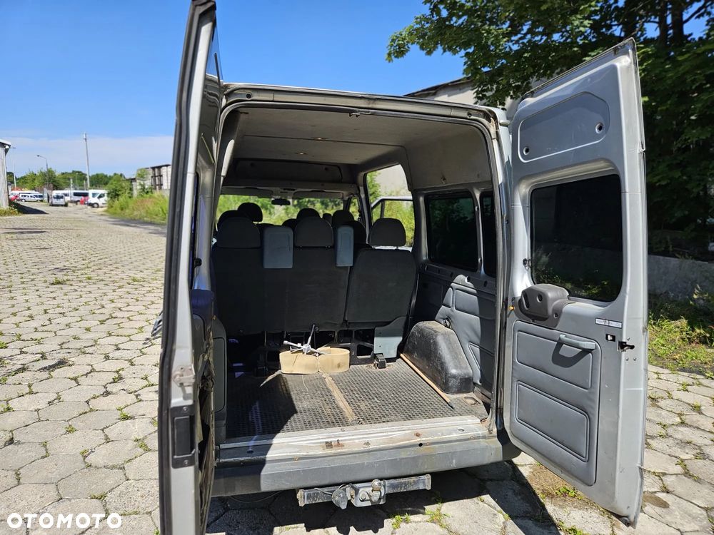 Ford Transit - 6