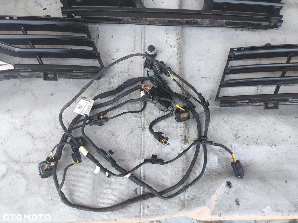BMW G30 G31 KRATKA KRATKI ZDERZAKA HALOGEN LEWY PRAWY CHROM ŚLIZG CZUJNIKI PDC WIĄZKA INSTALACJA 7415579 7415580 7349131 7349132 15067010 - 9
