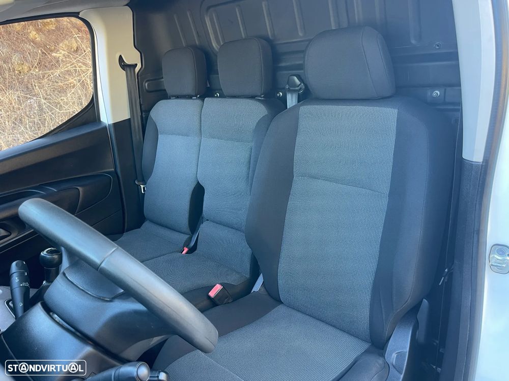 Citroën Berlingo 1.5 BlueHDI XL 3 Lugares C/IVA - 25