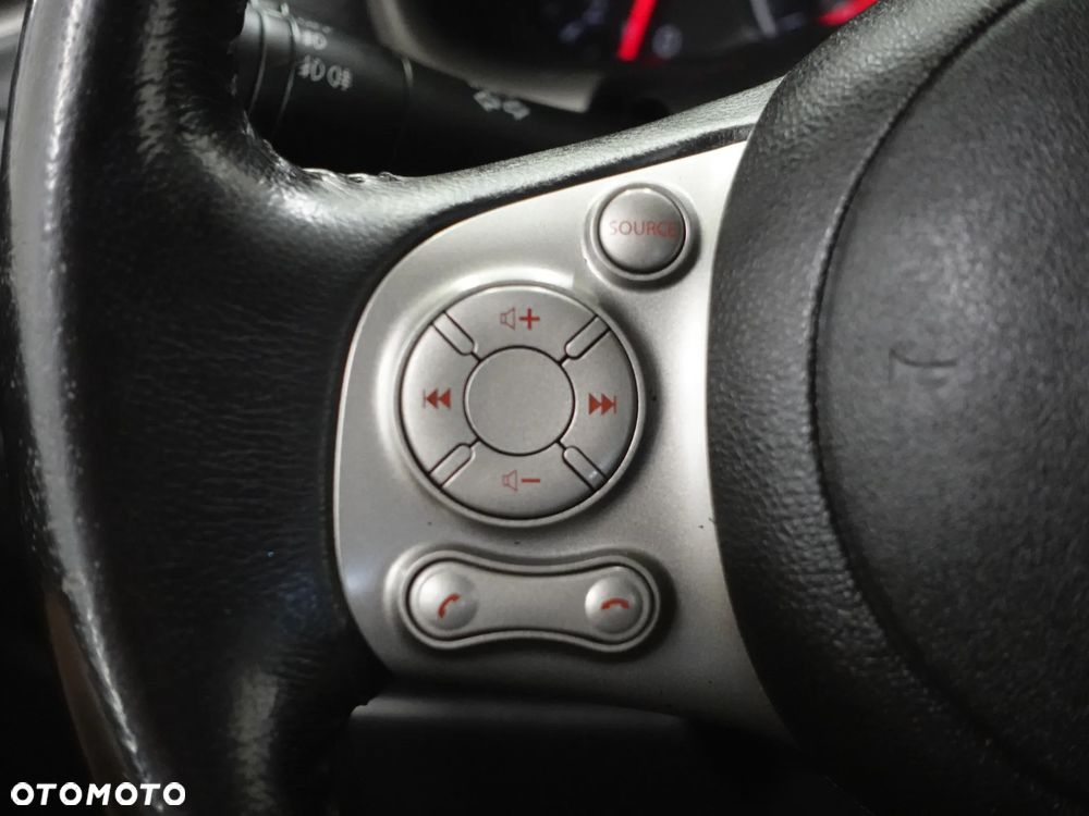 Nissan Micra - 34