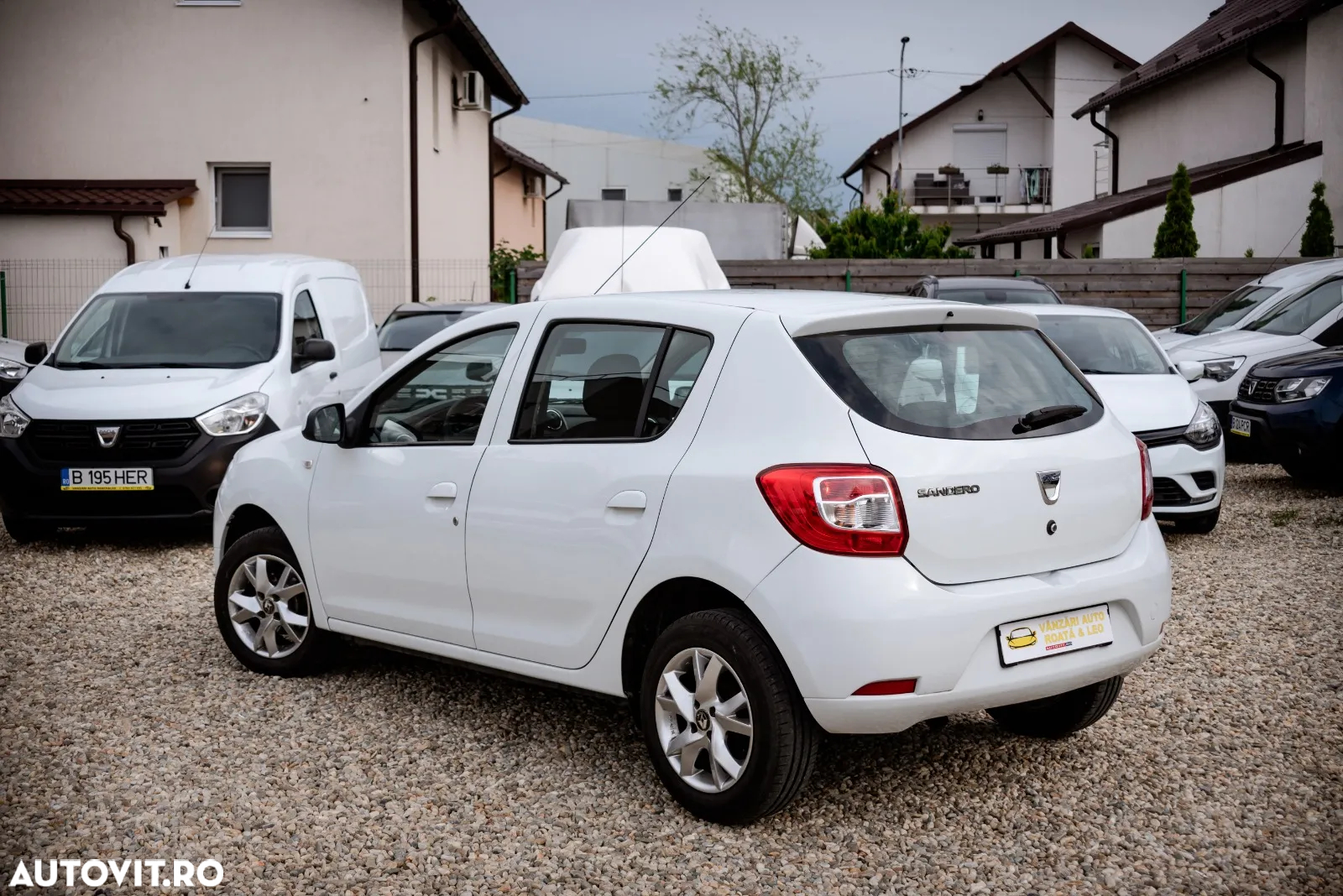 Dacia Sandero - 6