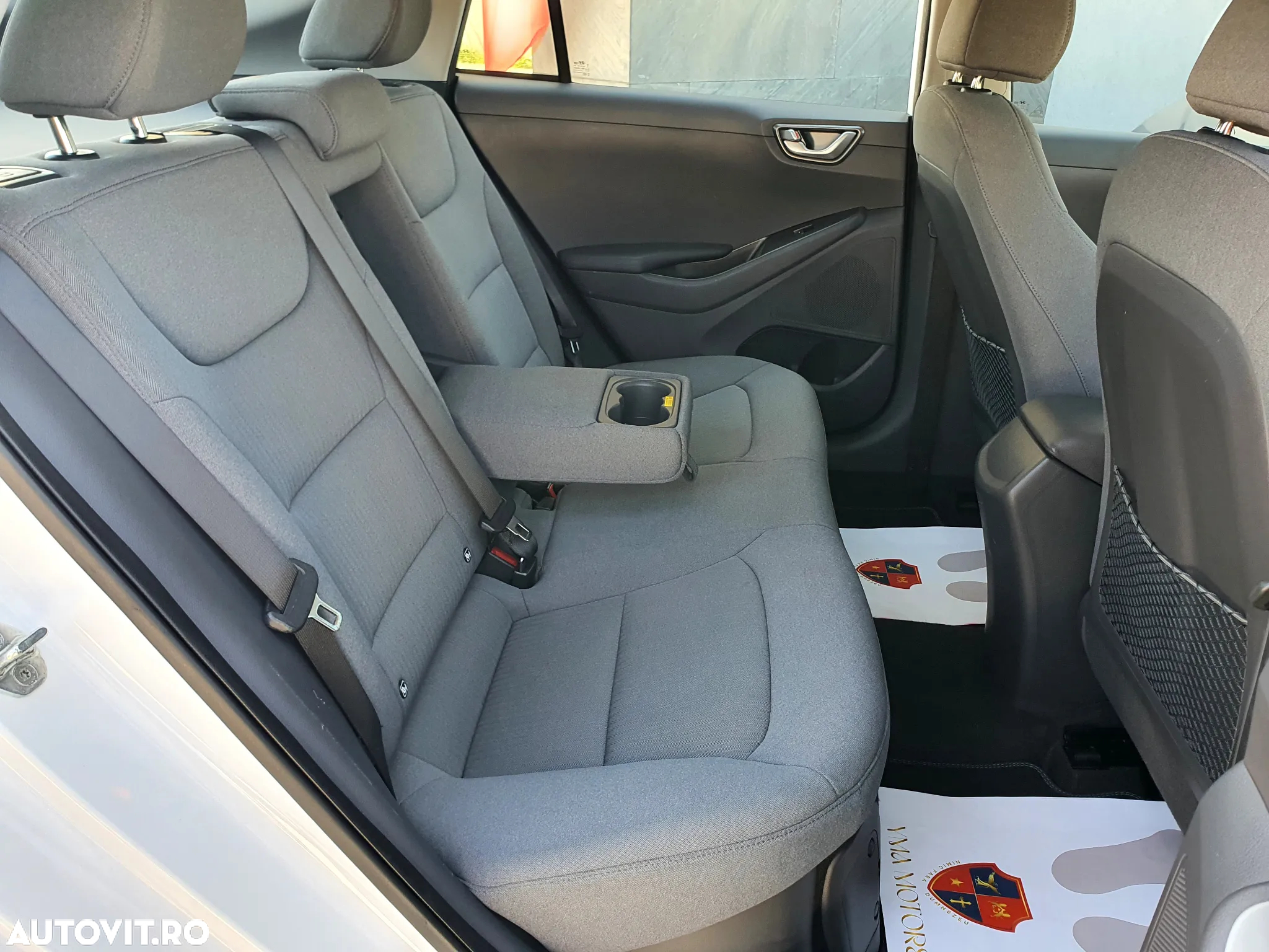 Hyundai IONIQ Plug-in-Hybrid 1.6 GDI Style - 18