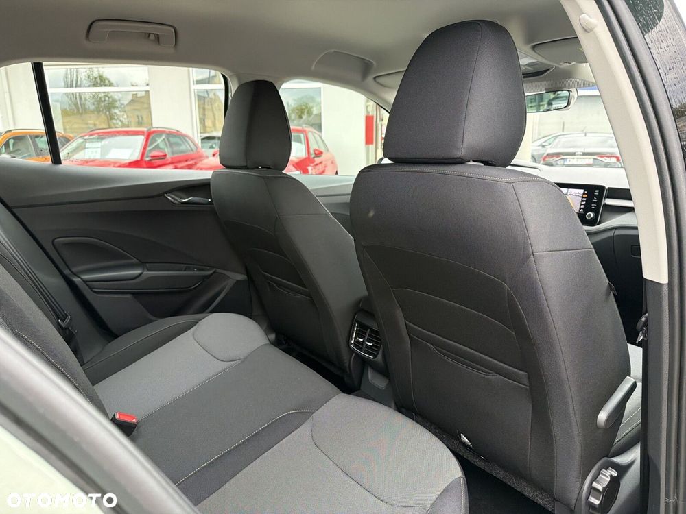 Skoda Fabia 1.0 TSI Drive DSG - 20