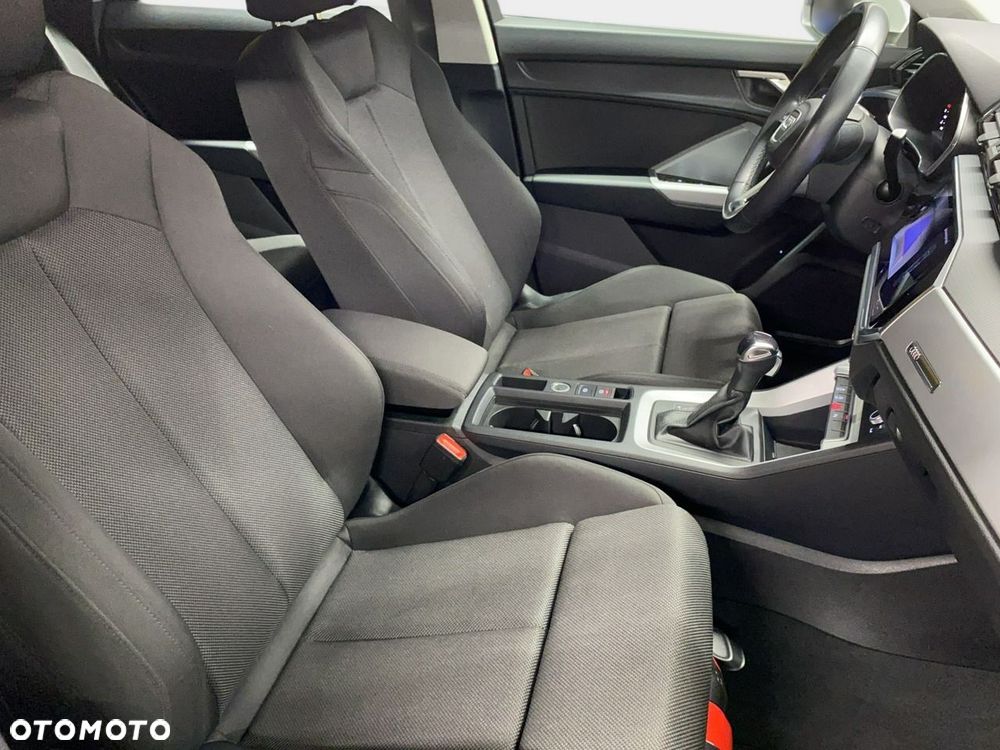 Audi Q3 - 13