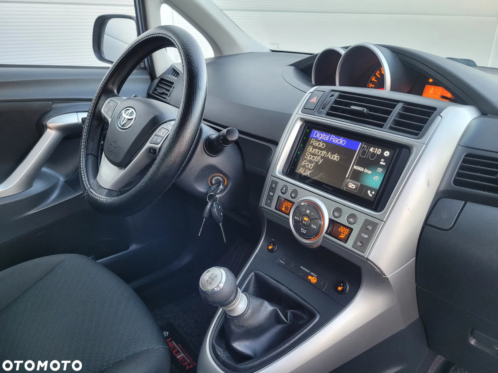 Toyota Verso 1.8 5-Sitzer Executive - 17