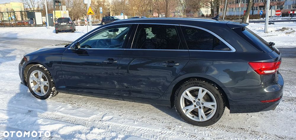 Audi A4 Avant 40 TFSI sport - 5