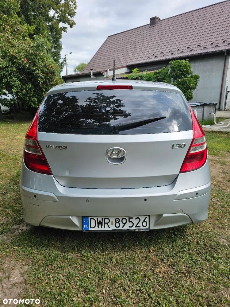 Hyundai i30 1.6 CRDI Comfort - 4
