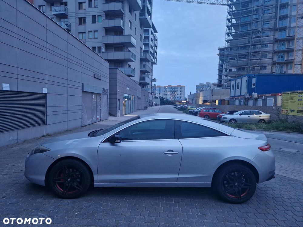 Renault Laguna 2.0 dCi Monaco GP2 - 5