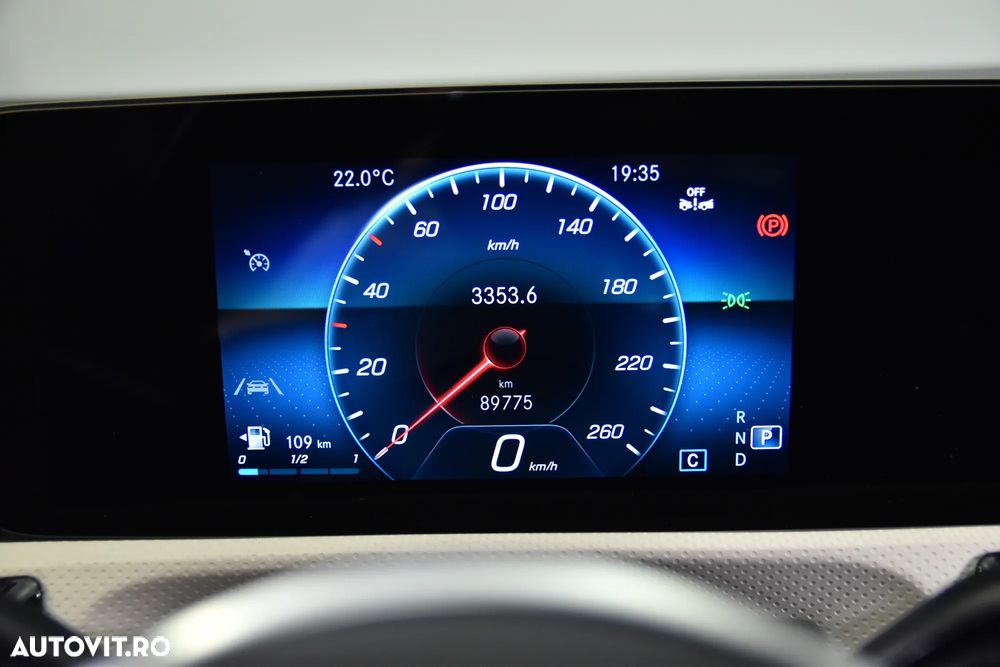 Mercedes-Benz CLA 220 d Coupe Aut. - 11
