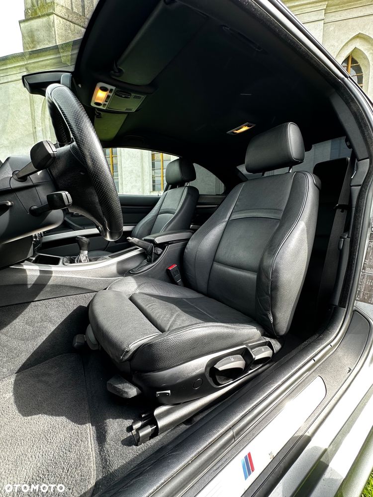 BMW Seria 3 320i M Sport Edition - 24