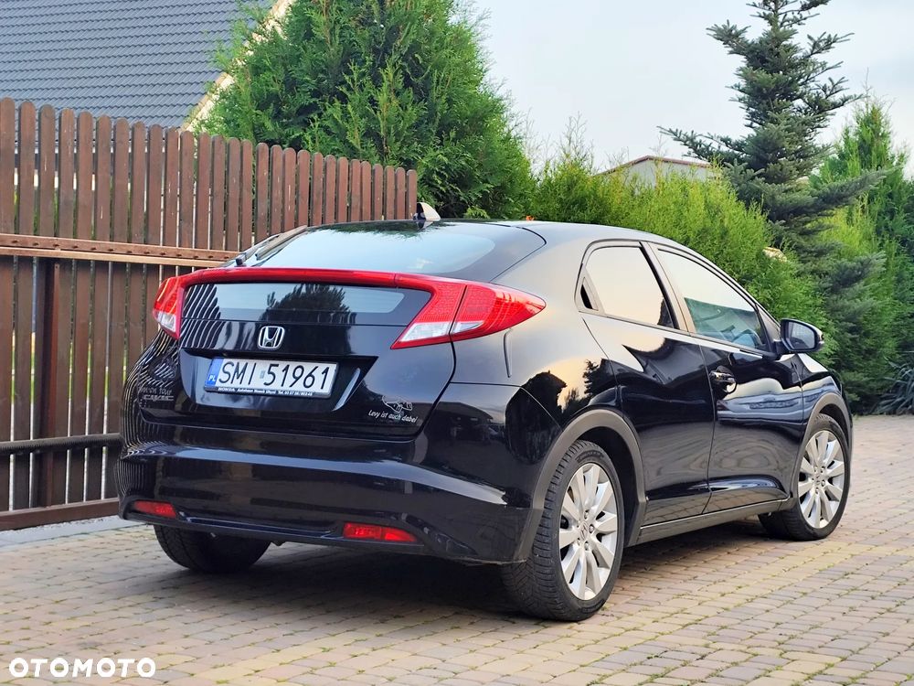 Honda Civic 2.2 i-DTEC Sport - 12
