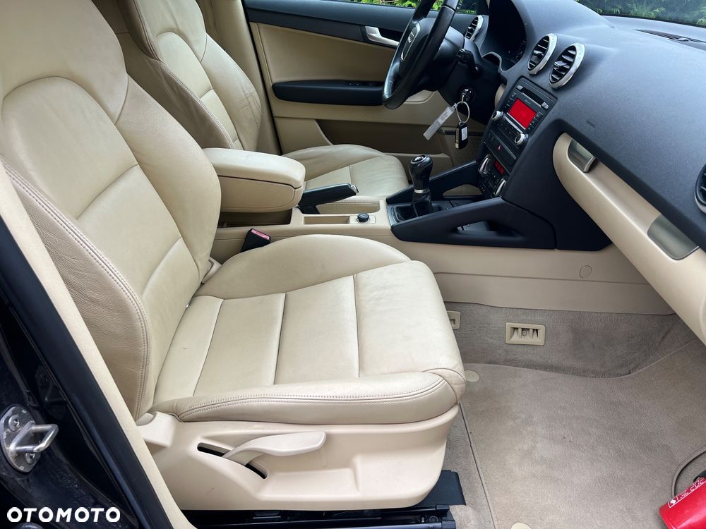 Audi A3 Sportback - 25