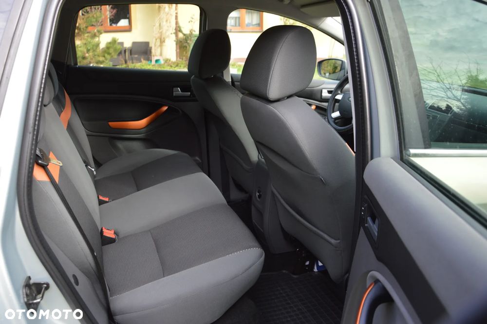 Ford Kuga 2.0 TDCi Trend - 28