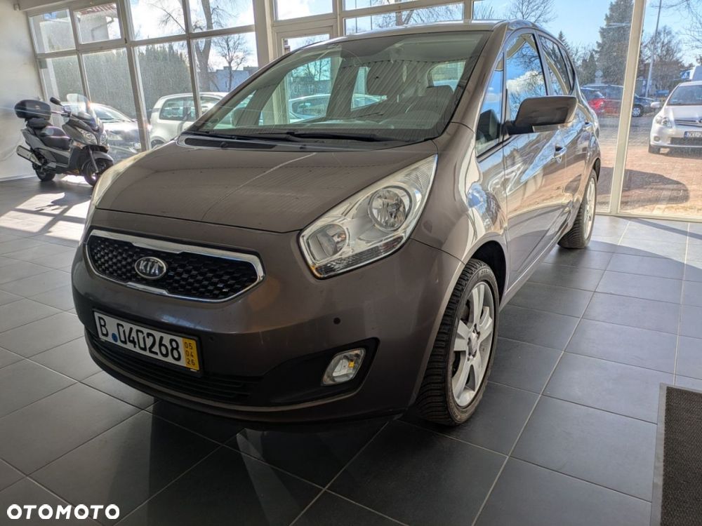 Kia Venga - 1
