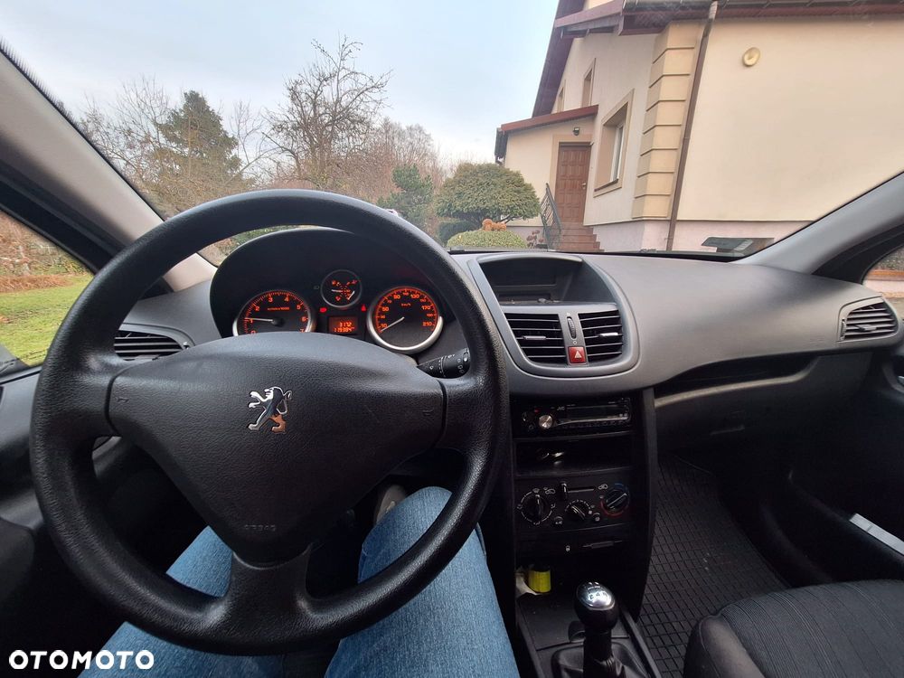Peugeot 207 - 5