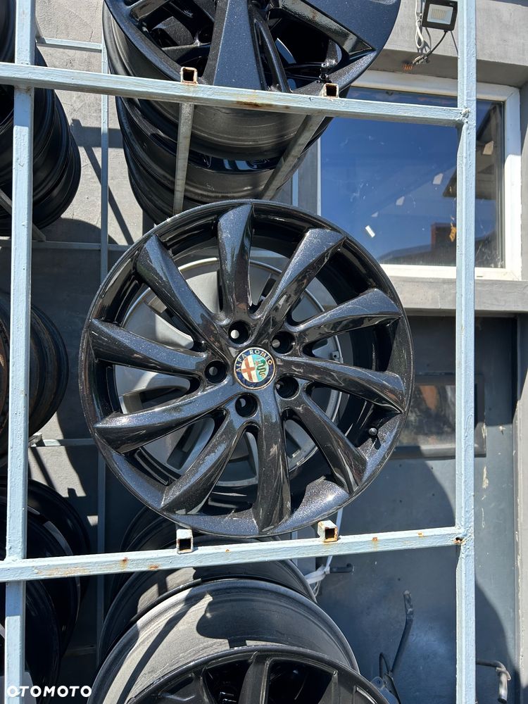 Alufelgi Alfa Romeo Giulietta 17 cali 5x110 Fiat 500X - 2
