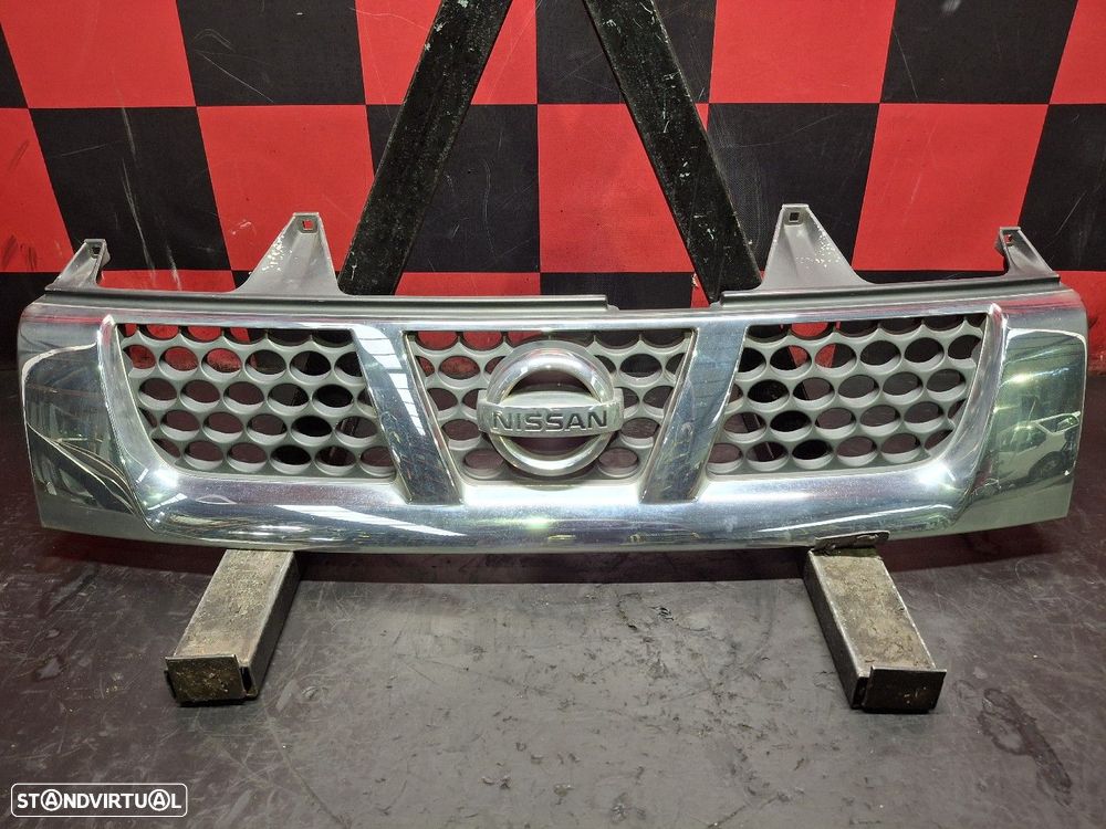 Grelha Da Frente Nissan Pick Up (D22) - 1