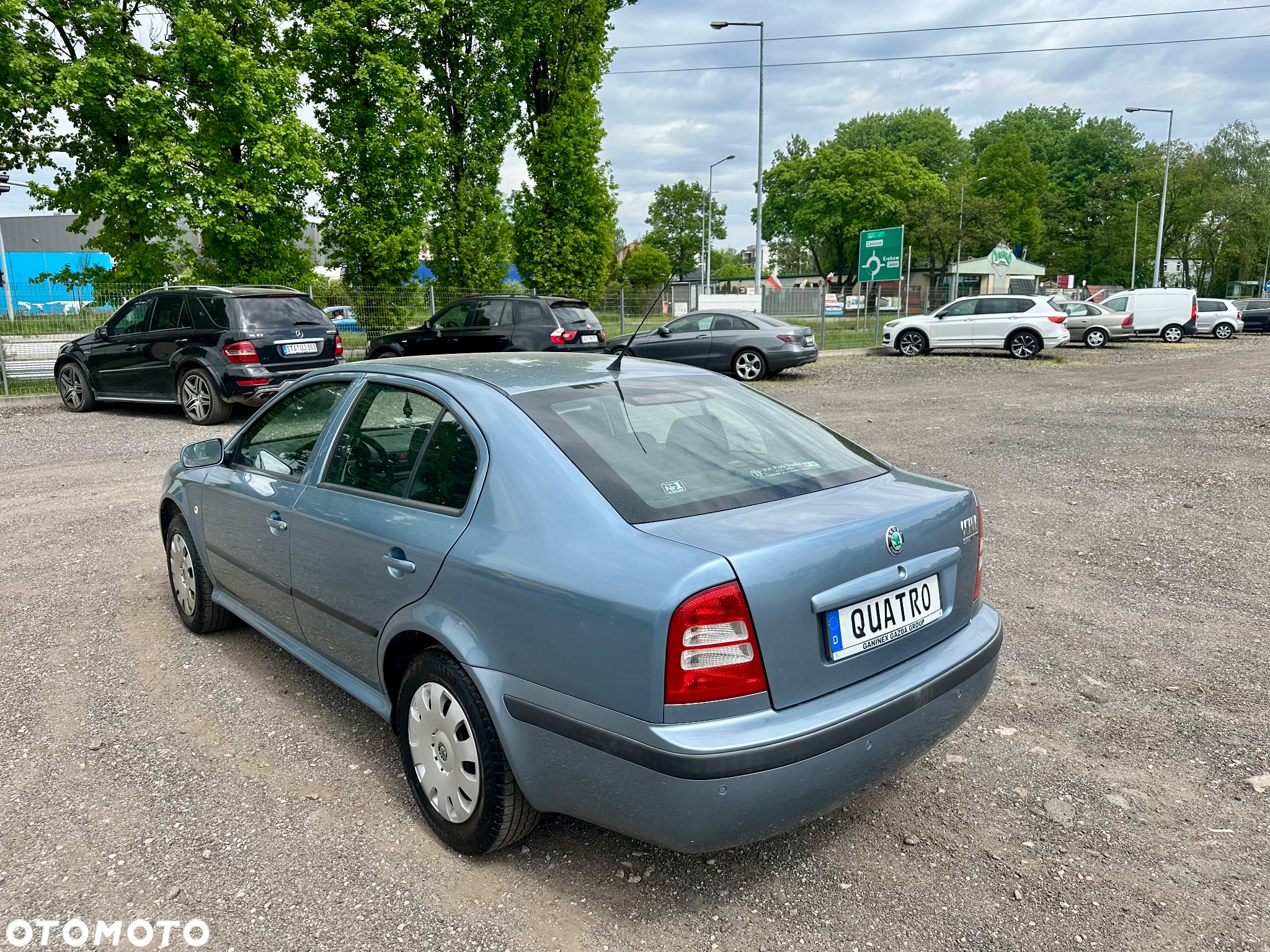 Skoda Octavia 1.6 Ambiente - 3