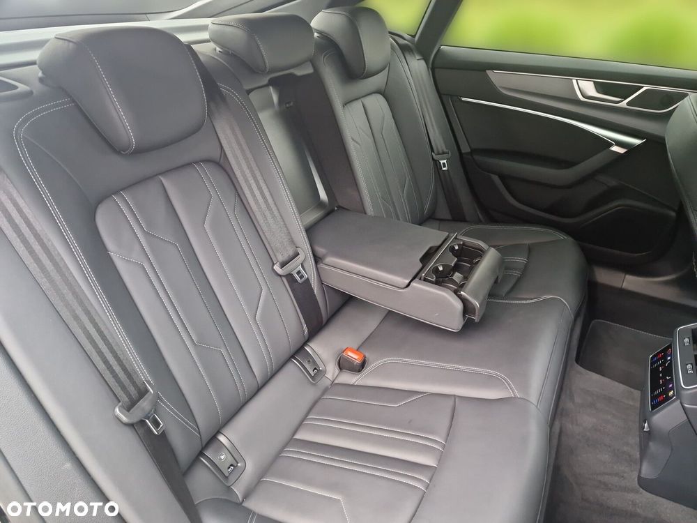 Audi A7 Sportback - 13