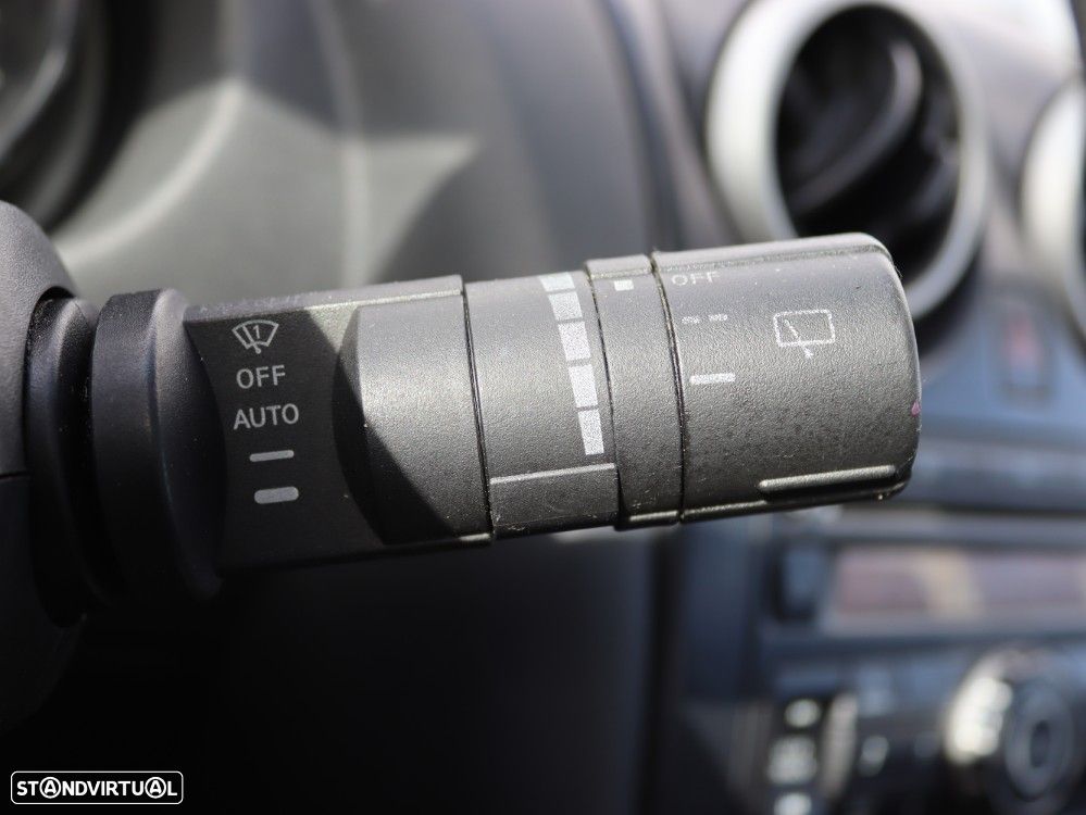 Nissan Qashqai 1.5 dCi Tekna Premium Pele Preta 18 - 23