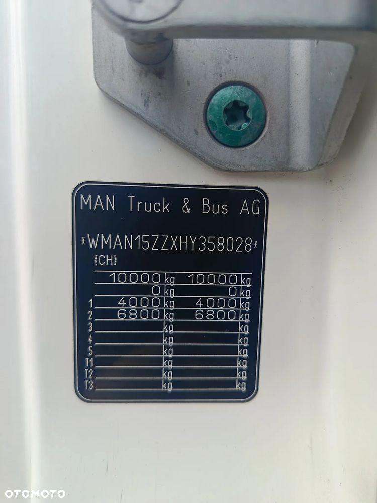 MAN TGL 10.180 chłodnia winda izoterma - 11