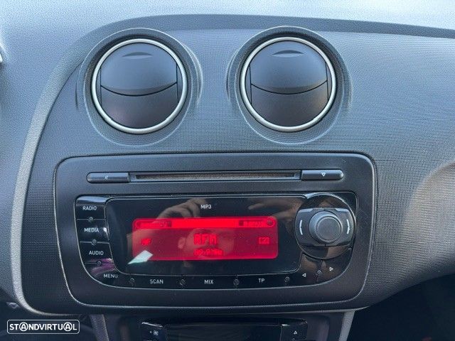 SEAT Ibiza 1.6 TDI Copa DPF - 6