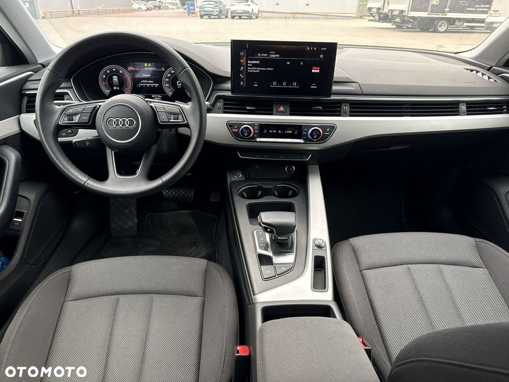 Audi A4 Avant - 22