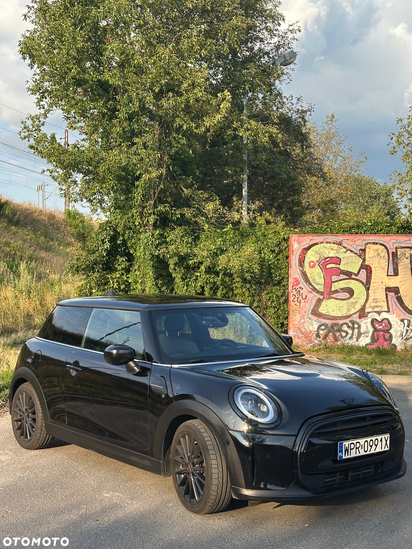 MINI ONE - 3