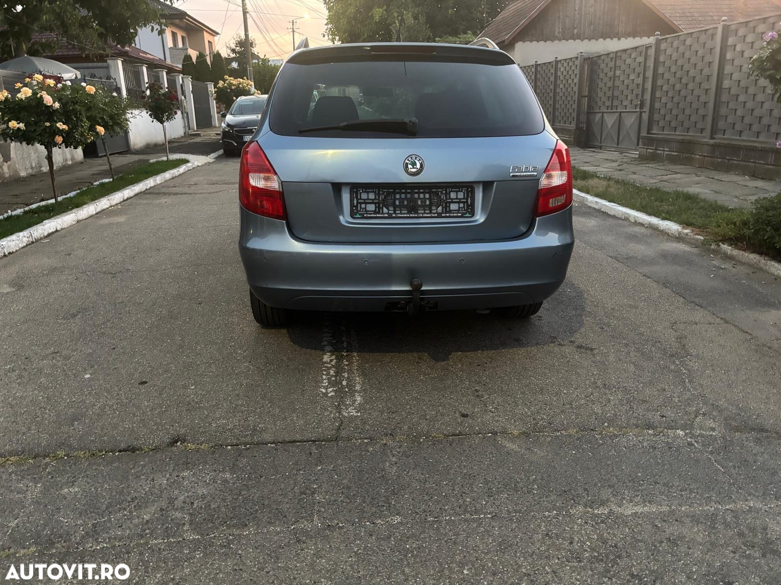 Skoda Fabia 1.6 16V Elegance - 2