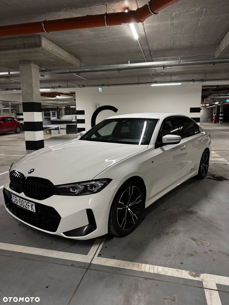 BMW Seria 3 320i M Sport - 4