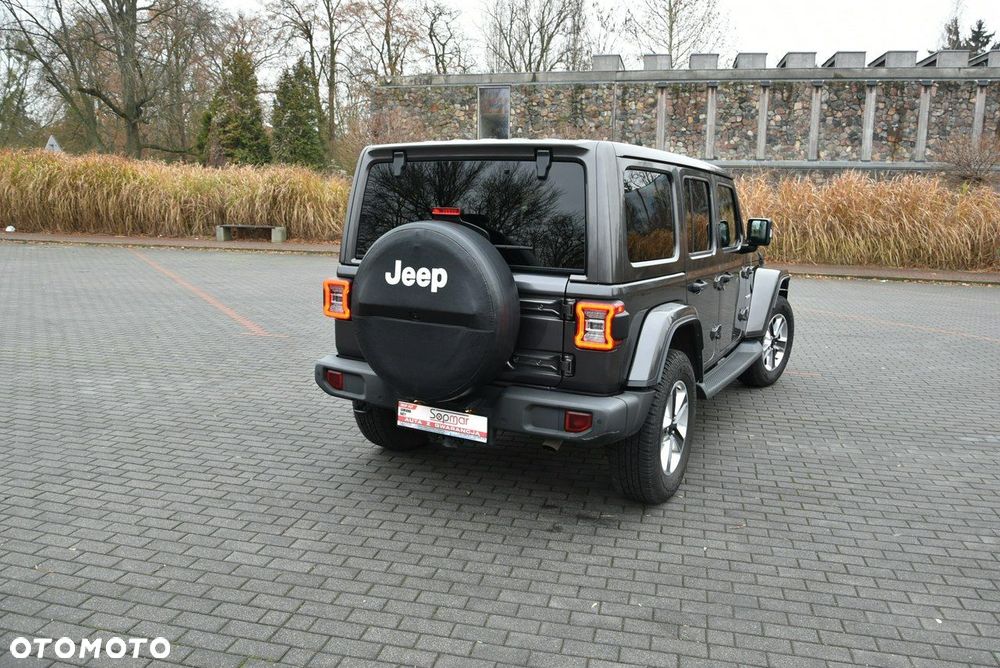 Jeep Wrangler Unlimited GME 2.0 Turbo Sahara - 20