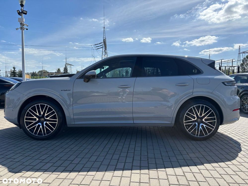 Porsche Cayenne - 14