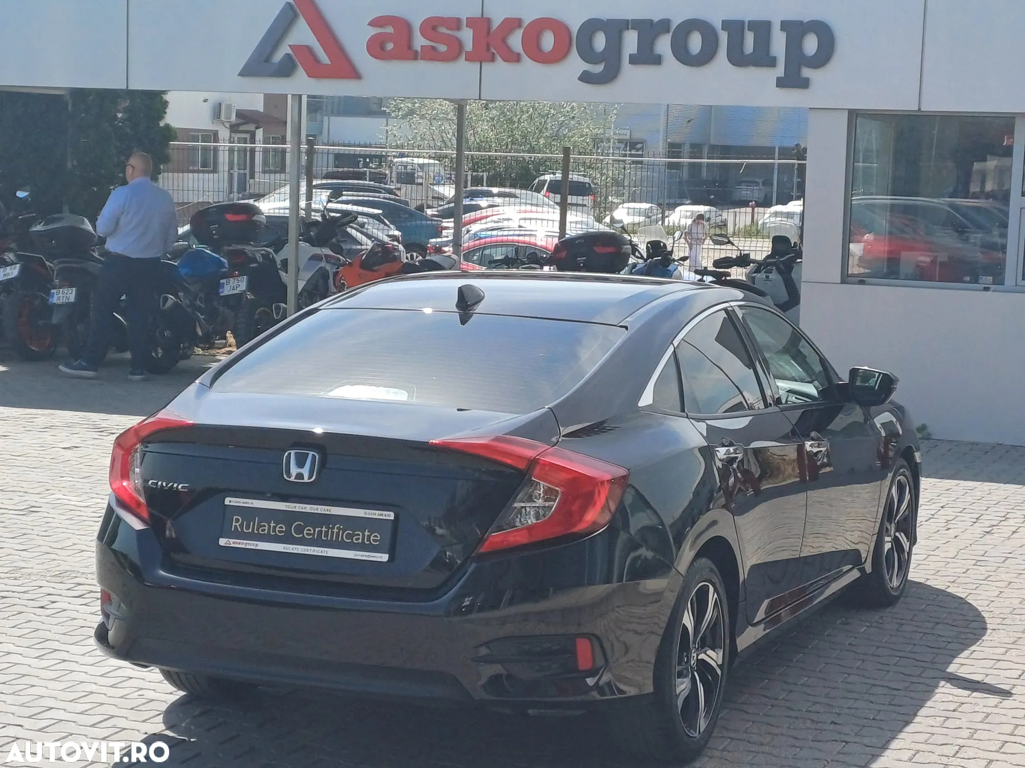 Honda Civic Sedan 1.5 VTEC Turbo CVT Elegance Navi - 4