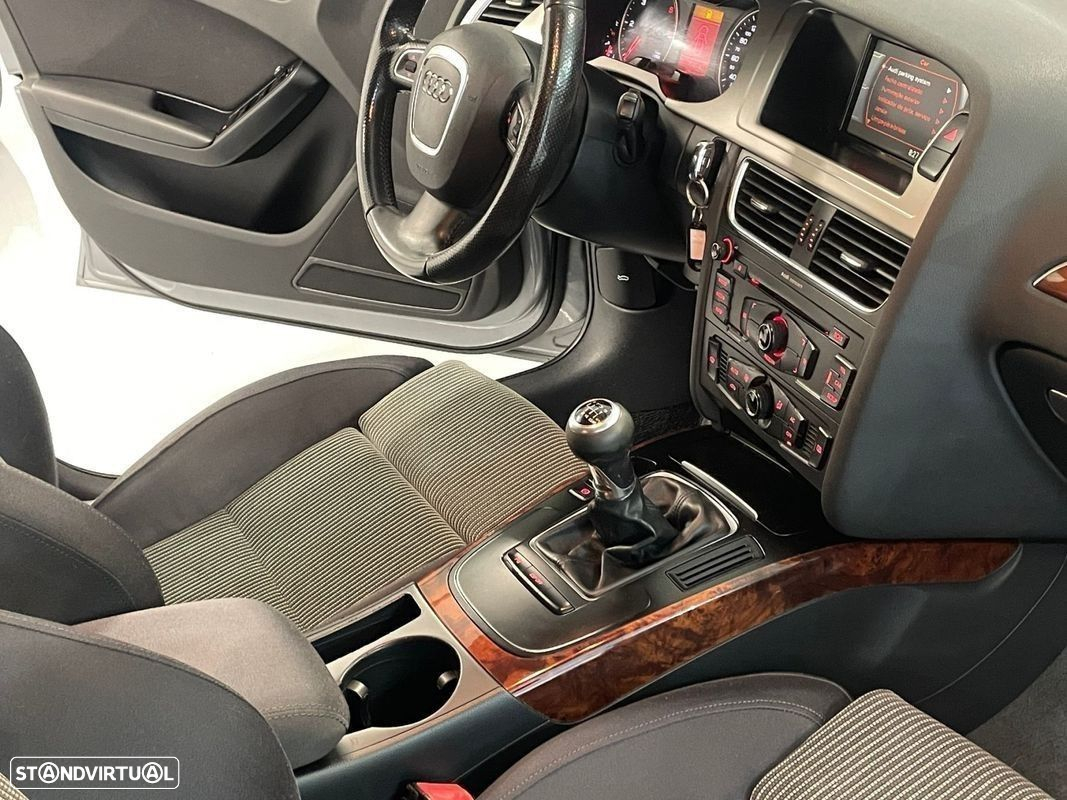 Audi A4 Avant 2.0 TDI exclusive - 27