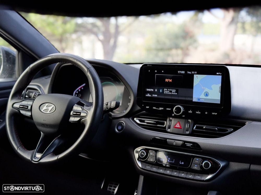 Hyundai i30 CW - 33
