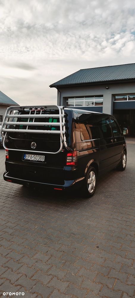 Volkswagen Multivan - 8
