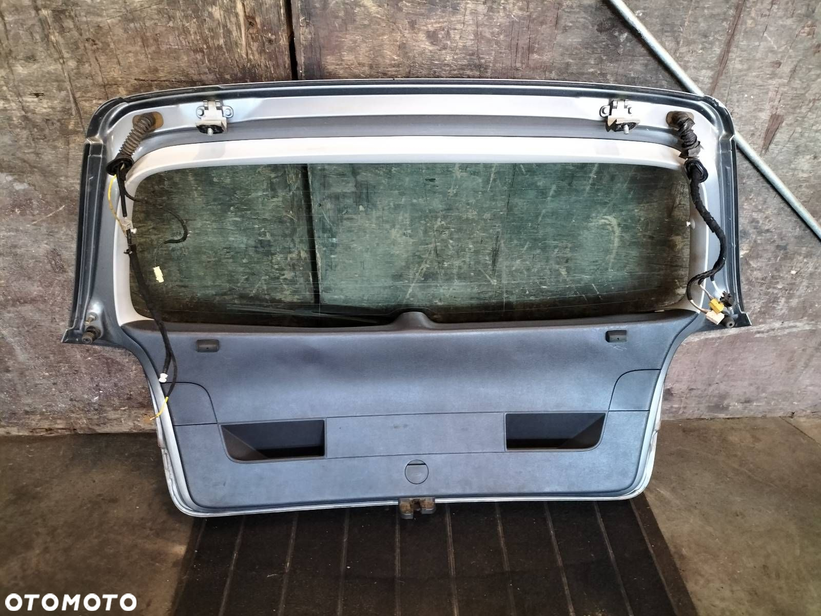 KOMPLETNY TYŁ KLAPA BAGAŻNIKA ZDERZAK TYŁ LAMPY GOLF V HB 5D LA7T - 17