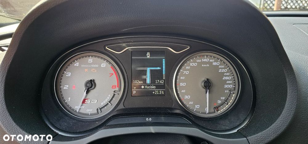 Audi S3 S tronic - 28