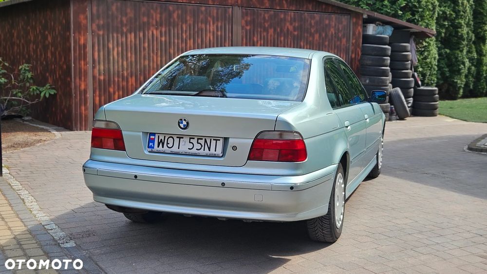 BMW Seria 5 523i - 3